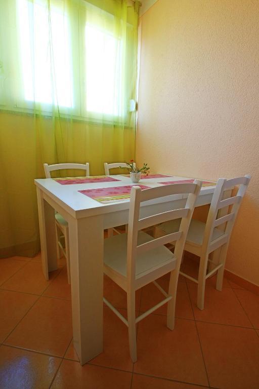 Backpackers Fairytale Hostel Split Exteriör bild