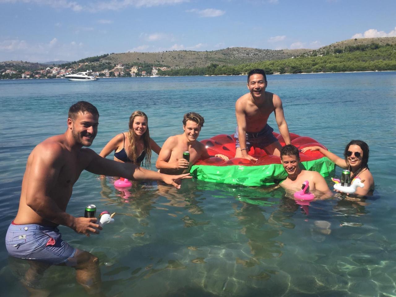 Backpackers Fairytale Hostel Split Exteriör bild